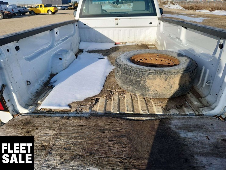 2014-chevrolet-silverado-1500-image-16