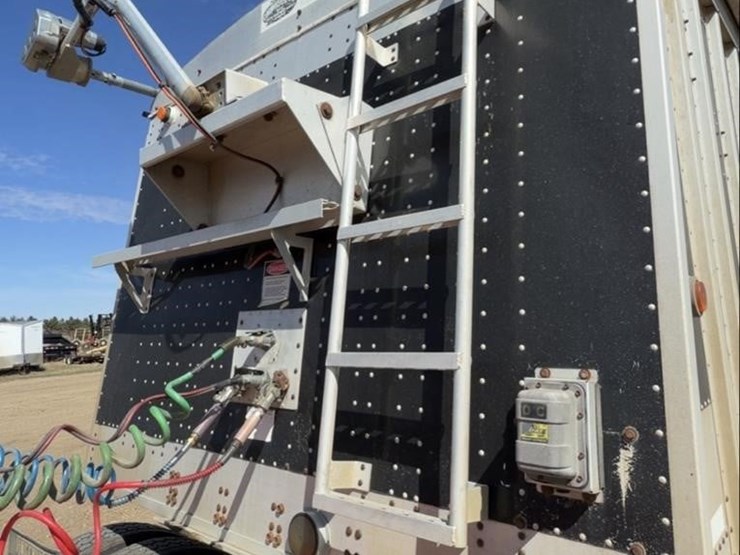 cornhusker-grain-image-10