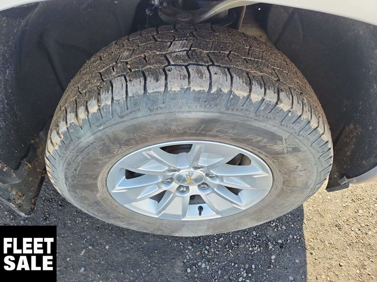 2022-chevrolet-silverado-1500-image-13