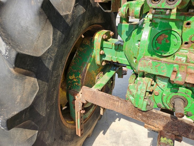 1982-john-deere-4240-image-51