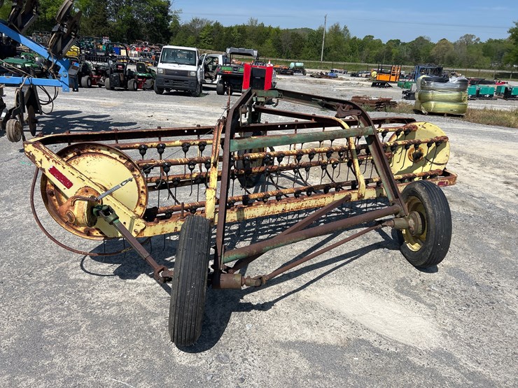 john-deere-670-image-3