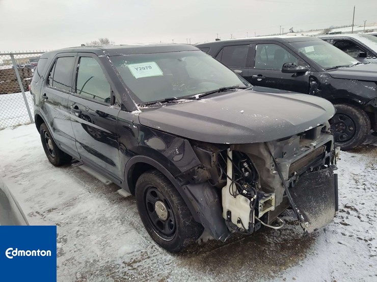 2017-ford-explorer-image-4