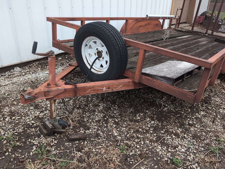 utility-trailer-with-gate-and-spare-tire---no-title---16’-long-deck-image-2