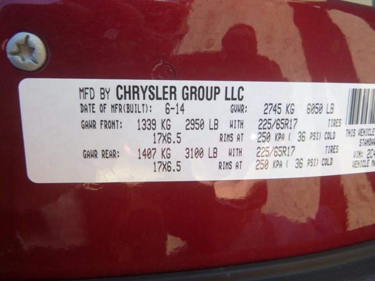 2014-dodge-grand-caravan-image-17