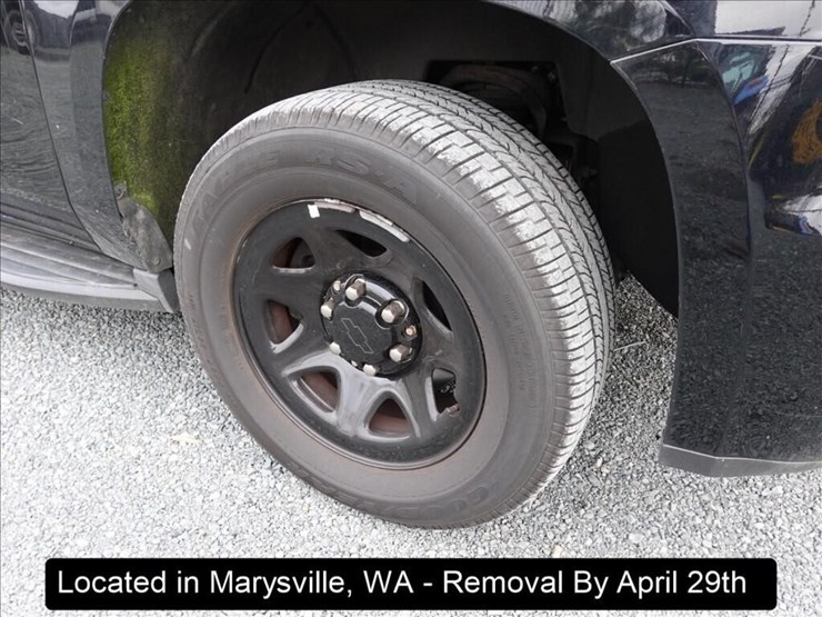 2016-chevrolet-tahoe-image-11