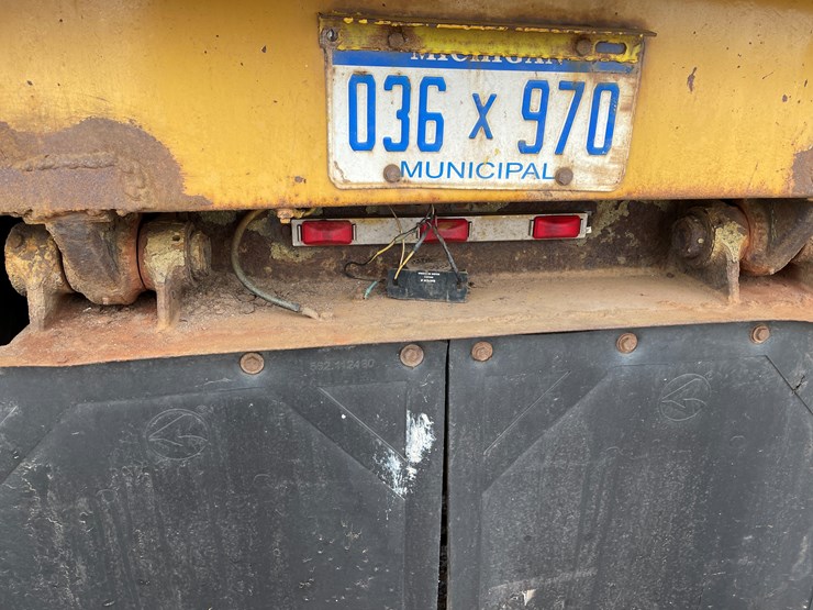 1991-international-4900-image-25