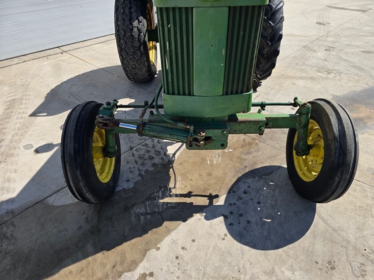 1960-john-deere-435-image-11