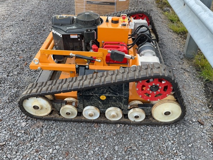 #4086-•-alamo-rc-mower-image-6