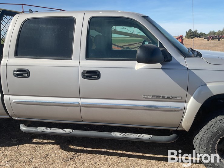 2005-gmc-2500-image-19