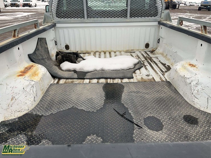 2011-ford-f250-image-15