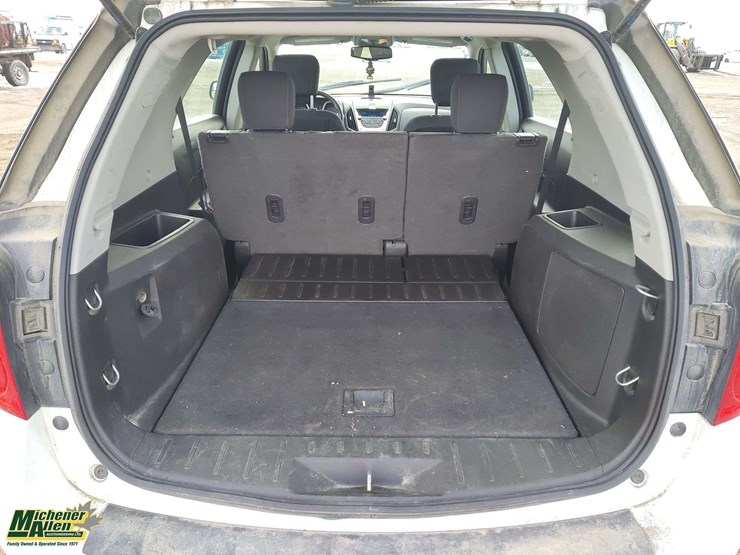 2013-chevrolet-equinox-image-16