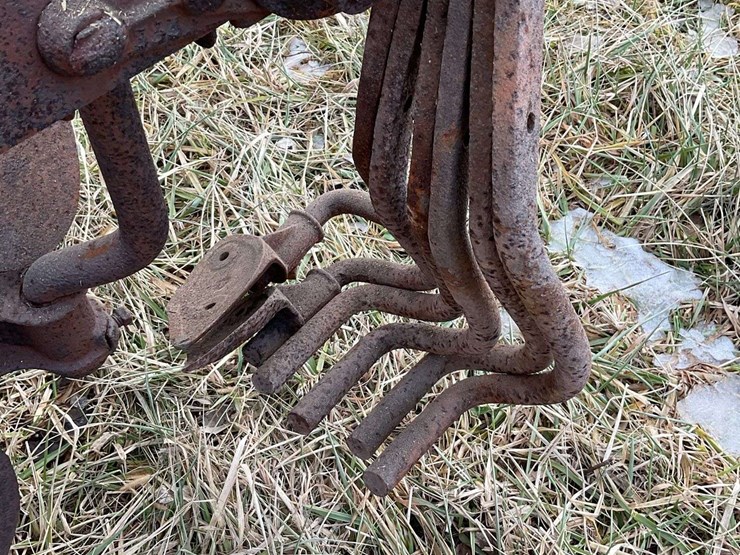 two-bottom-oliver-plow-image-11