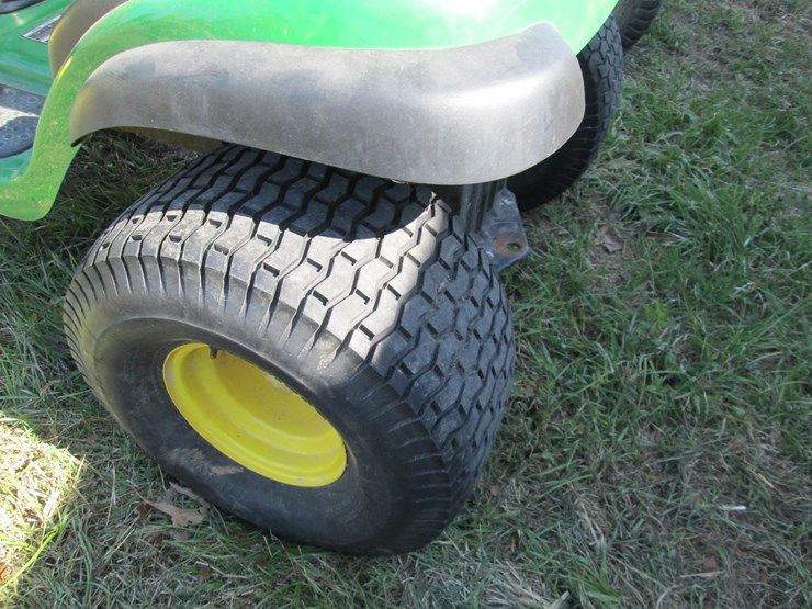 john-deere-d130-image-5