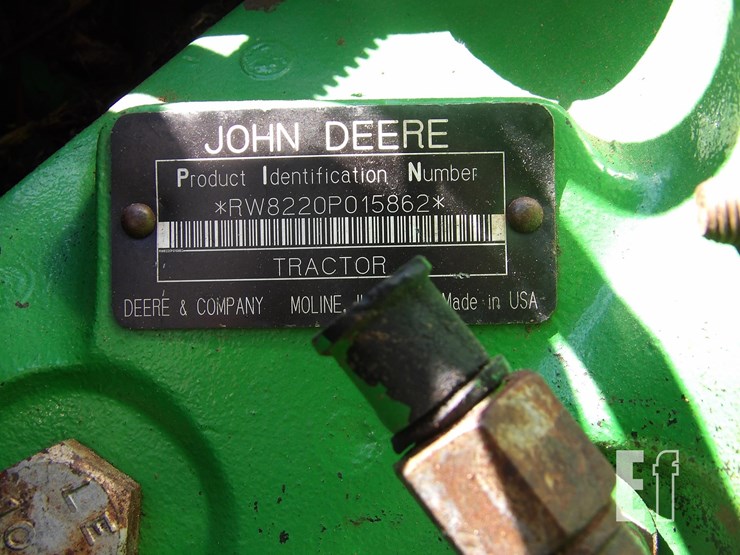 john-deere-8220-image-25