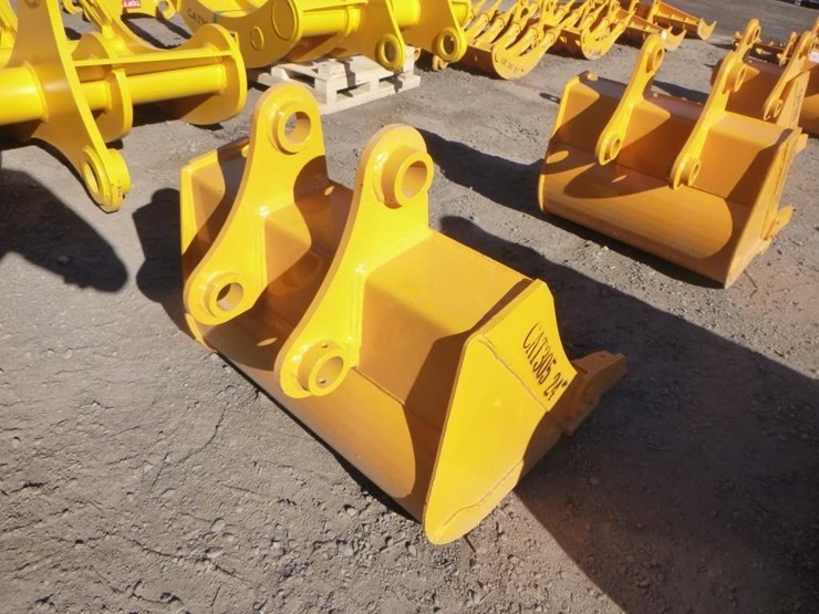 caterpillar-305-image-3