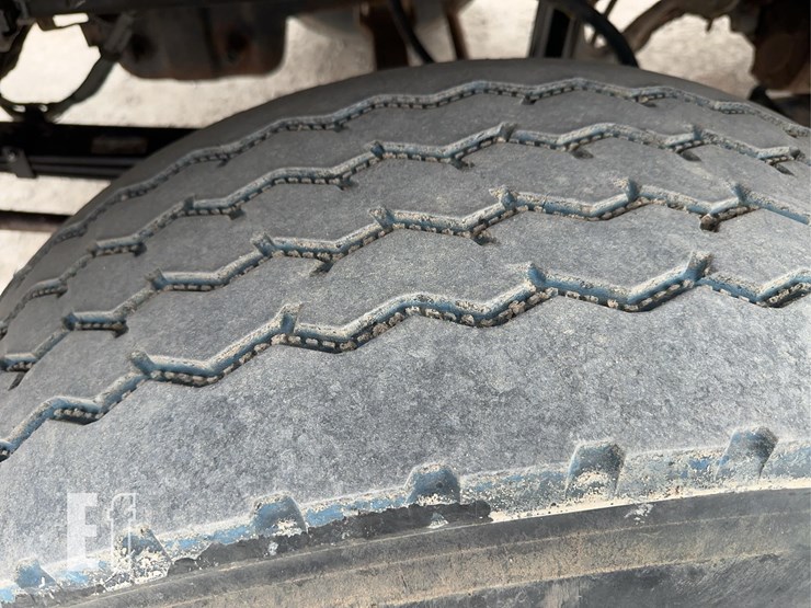 1998-kenworth-t800-image-34