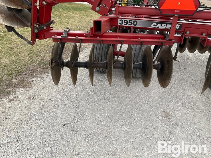 case-ih-3950-image-20