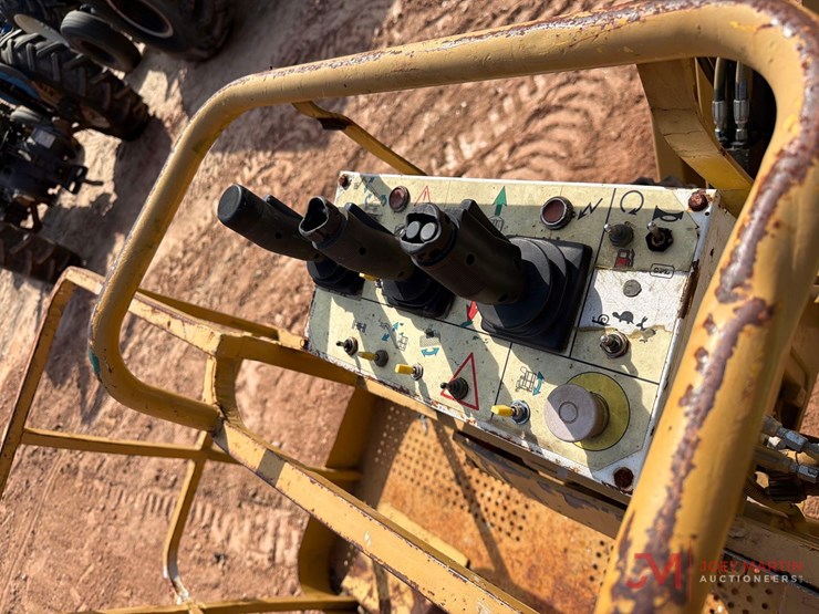 2002-haulotte-hb44j-image-7