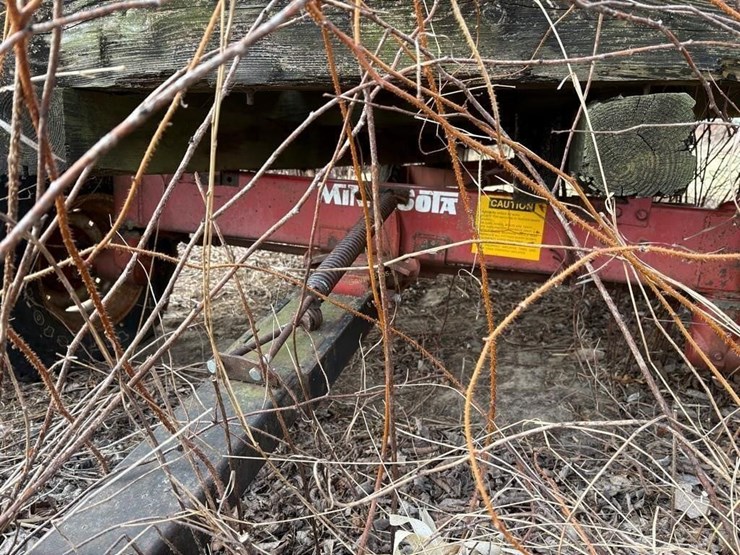 k&k-hay-wagon-&-running-gear-image-4