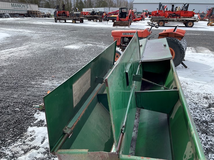 #150-•-oliver-64-grain-drill-(mason,-wi)-image-25