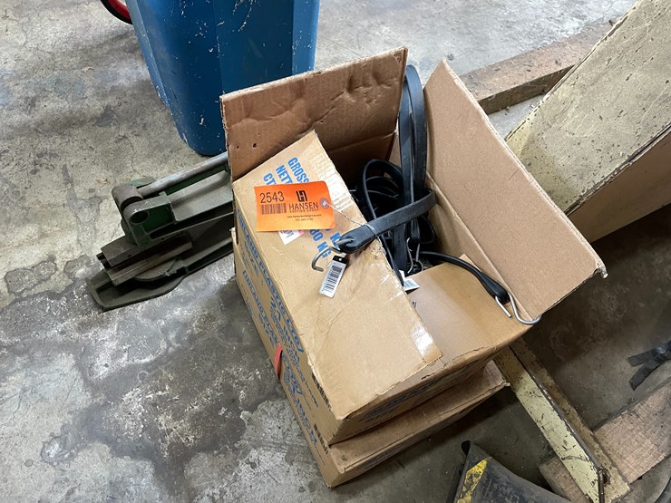 #2543-•-boxes-of-tarp-straps-(columbia-heights,-mn)-image-1
