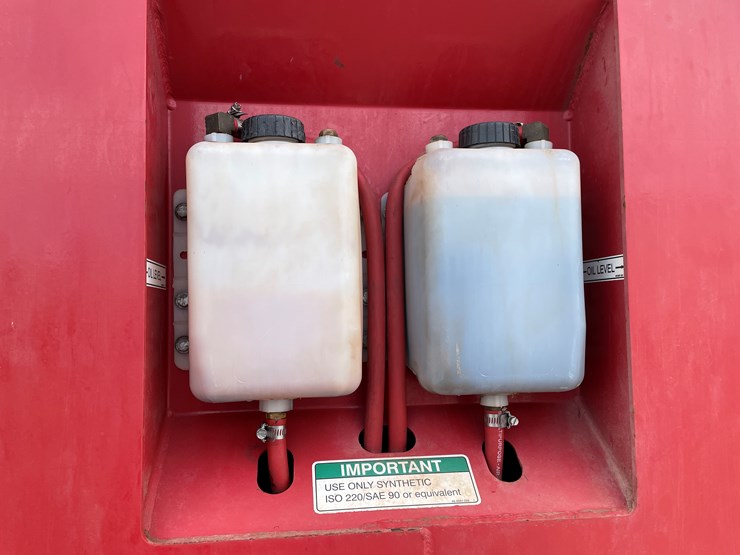 2021-meyer-f815-image-18