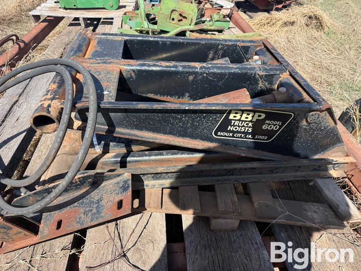bbp-600-truck-hoist-image-4