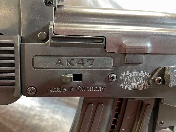 #10067-•-mauser-ak-47,-22-lr-semi-auto-rifle,-sn:-bl92588-image-14