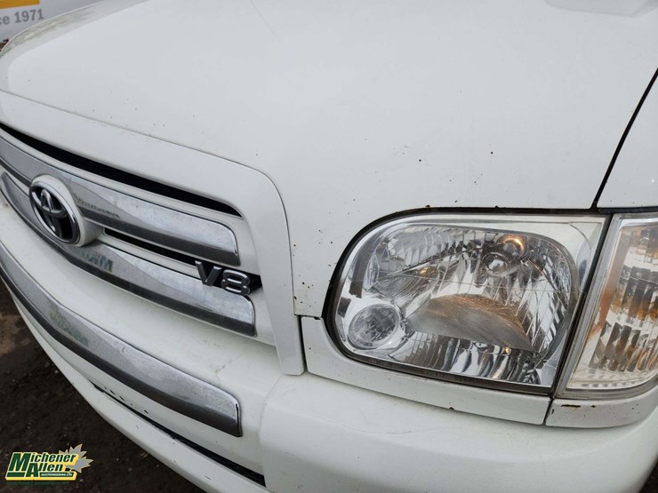 2005-toyota-tundra-image-34