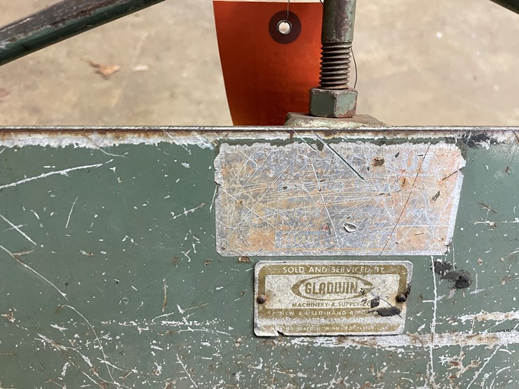 #2565-•-connecticut-bench-brake-(columbia-heights,-mn)-image-4