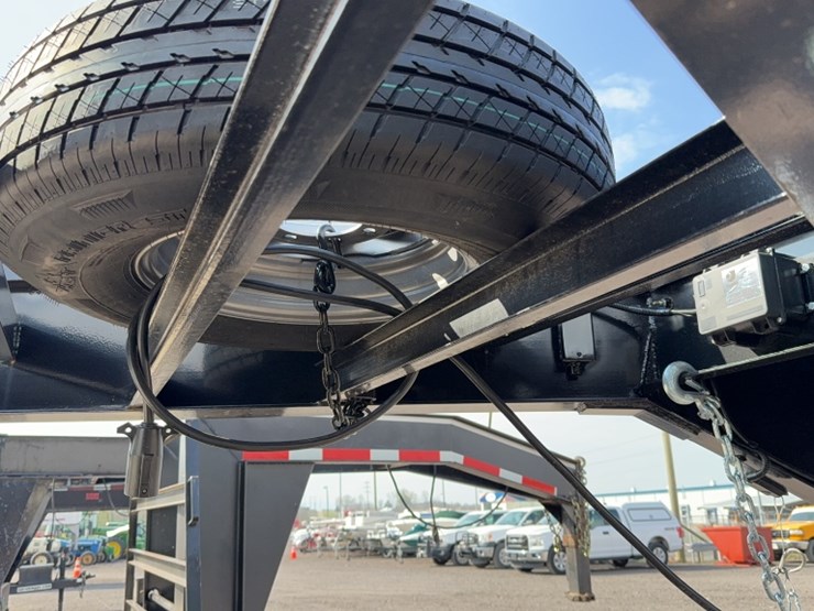 #3006-•-2026-gatormade-28'-gooseneck-trailer-image-4