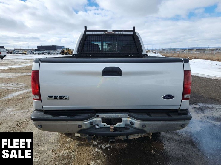 2006-ford-f350-image-7