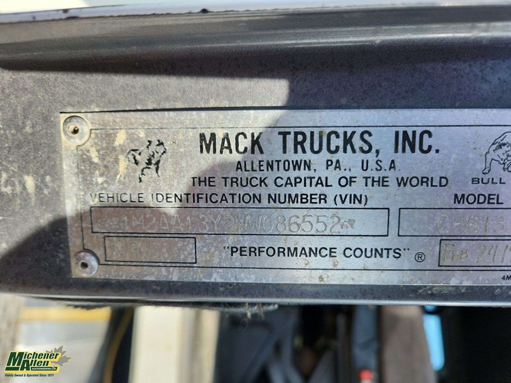 1998-mack-ch613-image-56