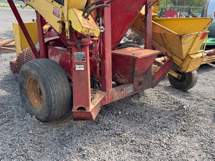 4450-new-holland-355-image-6