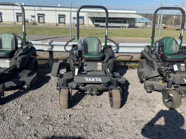 #4049-•-yakta-yxr-120-zero-turn-mower-image-2