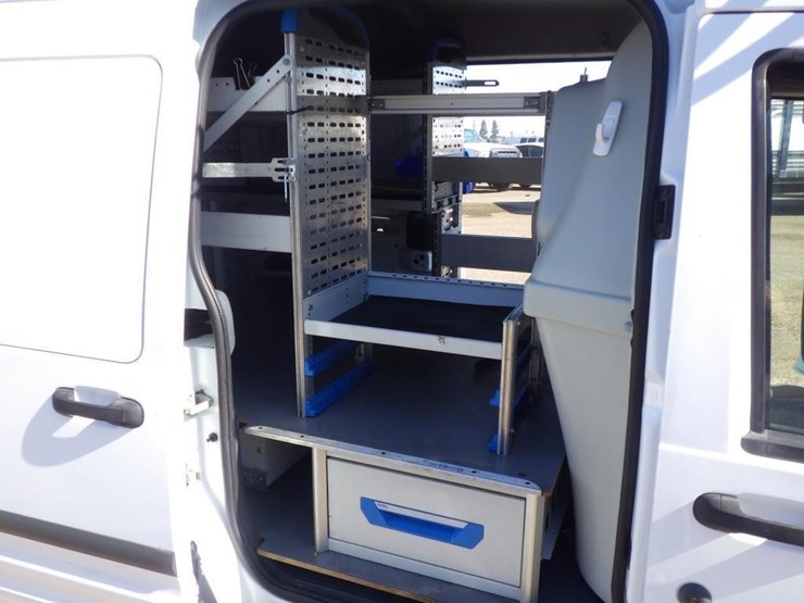 2013-ford-transit-connect-image-8