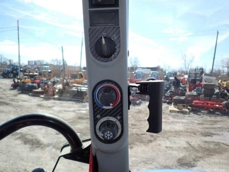 2012-new-holland-t4.75-image-20