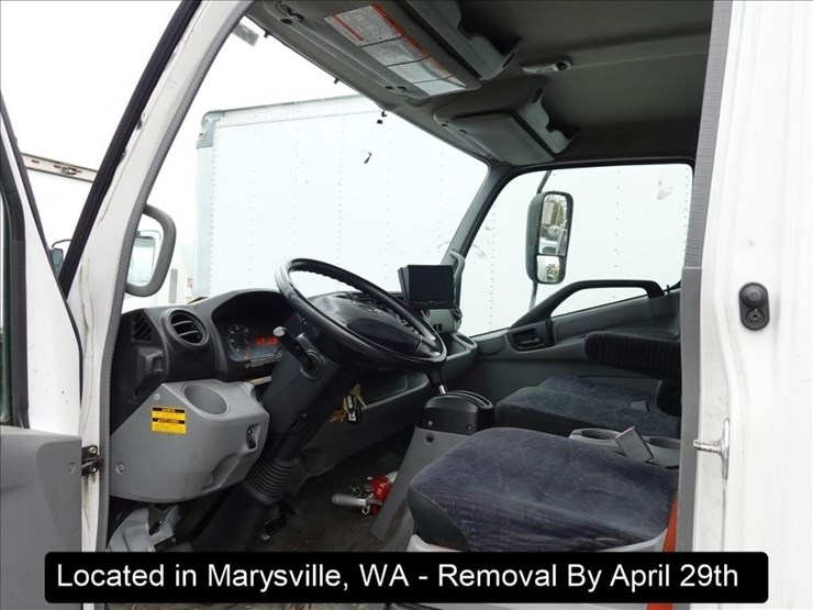 2018-hino-195-image-5