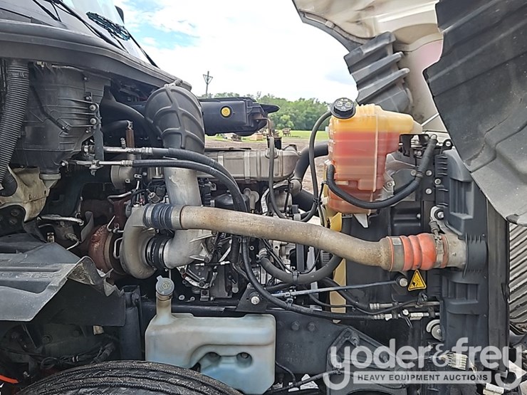 2019-international-lt-image-30