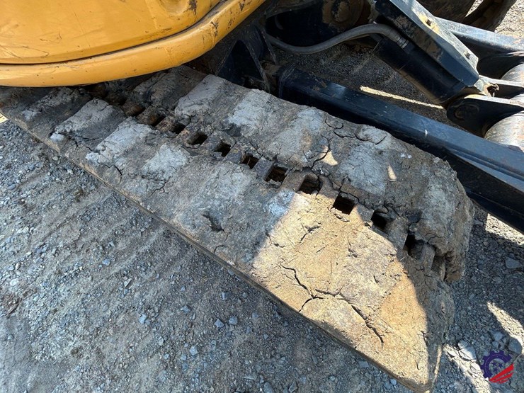 2021-deere-60g-image-29