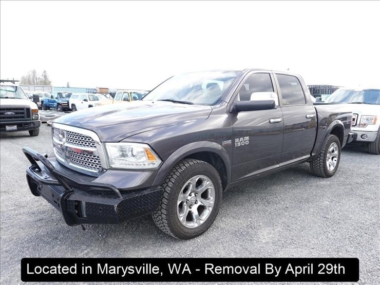 2016-dodge-1500-image-1