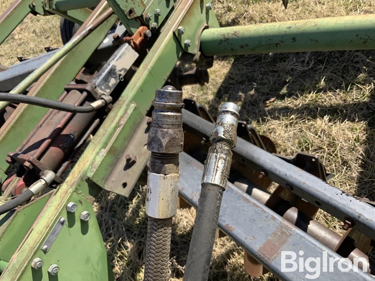 john-deere-215-image-15