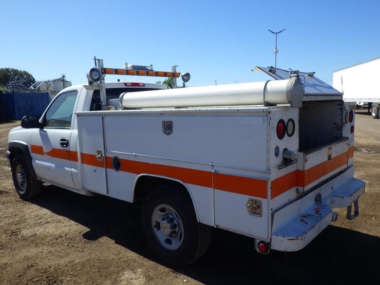 2003-chevrolet-2500hd-image-5