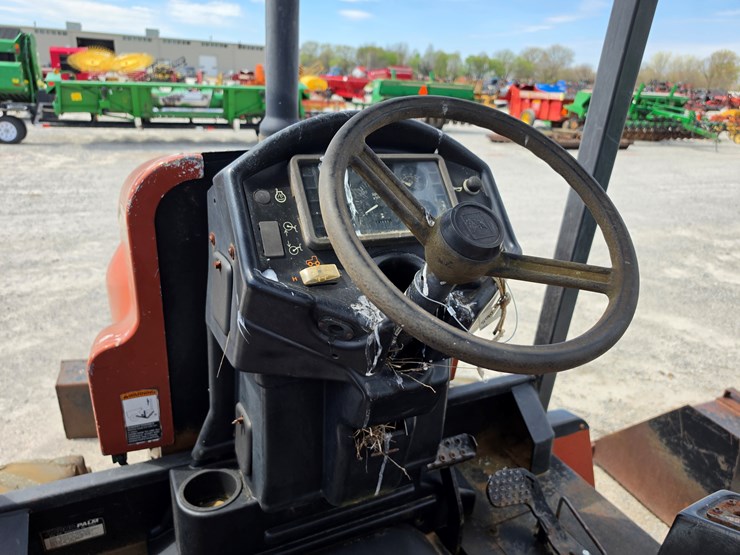 2002-ditch-witch-rt70-image-9