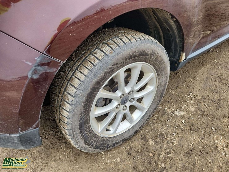 2010-ford-edge-sel-image-10