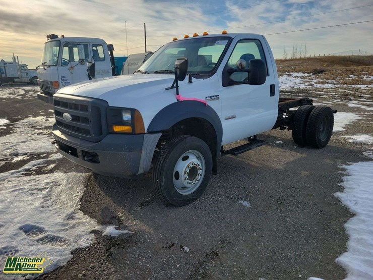 2006-ford-f550-image-1