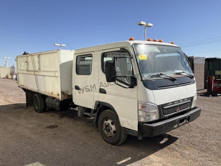 2007-mitsubishi-fuso-fe-image-4