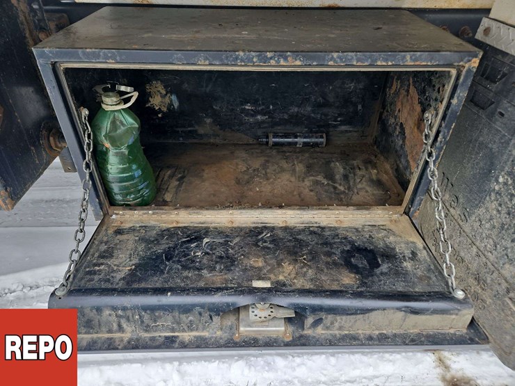 2016-kenworth-t370-image-32