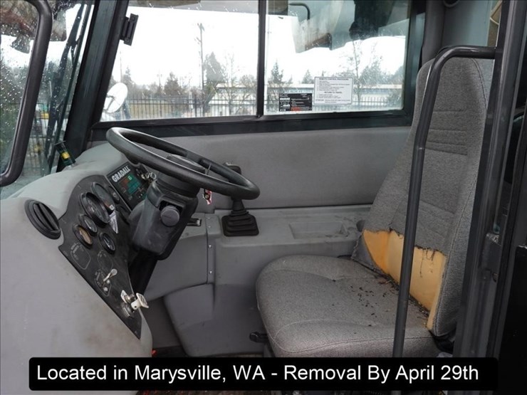 2009-gradall-xl3100-image-19