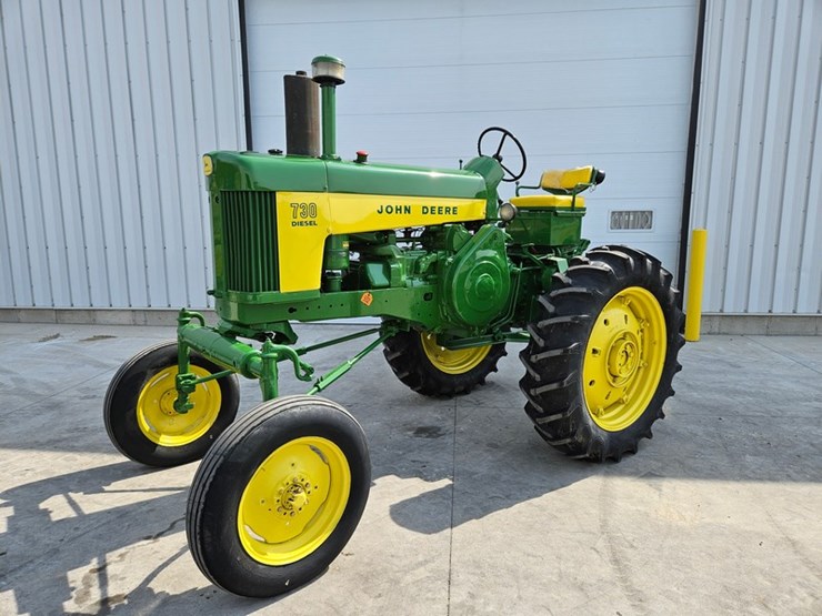 1959-john-deere-730-image-1